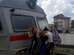  Страшная статистика : в  УЗ  рассказали, сколько детей погибли с начала года из-за нарушения правил безопасности на железной до
