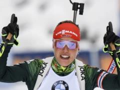 Немецкая олимпийская чемпионка по биатлону попала под сильный камнепад в горах