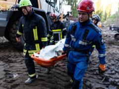 Из-под завалов в Киеве извлекли еще 10 тел
