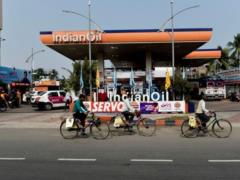 Индия после угроз Трампа  заменила  российскую нефть американской