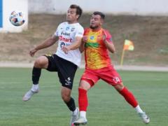 Persha LIGA: Zvatya Vorskli Yornomorsya, Ingulel, pushing the glasses with Bukovina