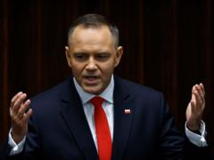 Навроцкий анонсировал изменение Конституции Польши