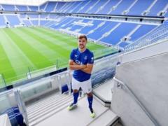 Midfielder Chelsea replenished the ranks of Everton