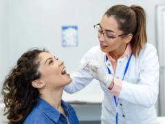 Искусственный интеллект может выявлять рак горла по голосу - исследование