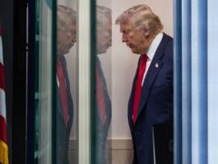 Трамп избавился от всех экспертов по России перед встречей с Путиным - СМИ