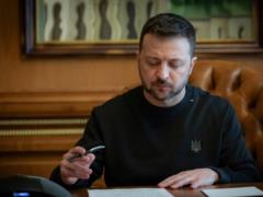 Зеленский ввел санкции против разработчиков дронов РФ