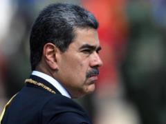 Мадуро пригрозил мобилизацией 4,5 млн ополченцев из-за кораблей США