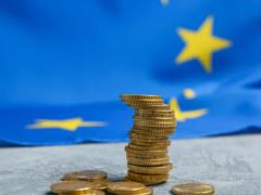 Промышленность еврозоны впервые растет с июня 2022 года, несмотря на тарифы Трампа - Bloomberg