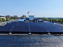 В Бородянке на восстановленные дома устанавливают солнечные панели