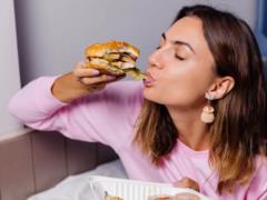 Еда как наркотик: почему мы зависимы от вредных продуктов