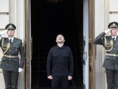 Зеленский: Украина не нуждается в гарантиях безопасности от России