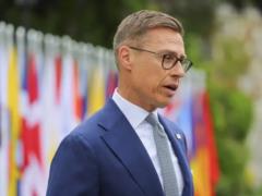 Стубб на примере США объяснил требование РФ к Украине отказаться от Донбасса