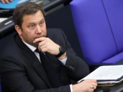 Вице-канцлер Клингбайль: Германия присоединится к предоставлению гарантий безопасности Украине
