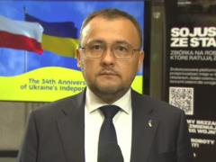 Посольство обратилось к украинцам в Польше из-за вето Навроцкого