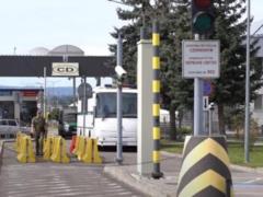 Польша выдворила 15  опасных  украинцев