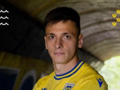 Известный украинский нападающий из АПЛ отправился в Польшу