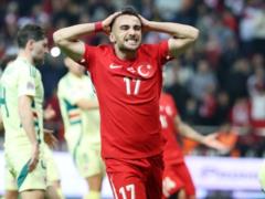 Attletko Nazi on Vinger Galatasaray Yunus Akgyun