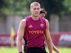 Kolishniy attacking Fіorntini: Dovbik Idalnoye Gasperini