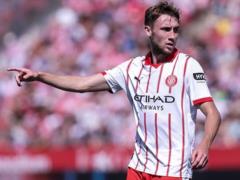 Vanat by rejoicing 6.4 balls in the match between Levante