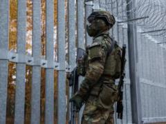Польша снова открывает границу с Беларусью