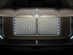 Самую дешевую модель Bentley показали на живых фото до премьеры