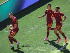 Dovgogovaniya goal Dovbika - in the look of the match Roma - Verona