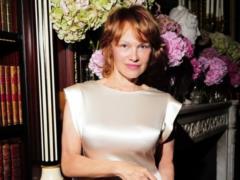 Памела Андерсон попрощалась с блондом: новый образ поразил поклонников