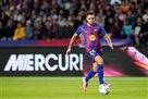 Erik Garsіya explaining his deputy in the match Barceloni ZZG