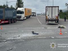 Под Львовом маршрутка столкнулась с грузовиком: есть пострадавшие