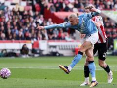 Brentford Z Yarmolyuk received Manchester Siti