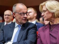 Мерц продвигает обязательную службу в Германии для мужчин и женщин