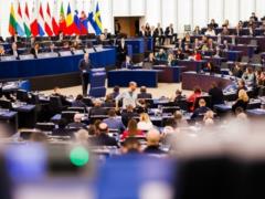 Европарламент упростил лишение безвиза стран