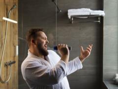 Пойте в душе и стресс исчезнет: неожиданный совет психологов