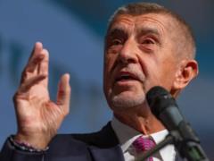 Бабиш анонсировал визит в Украину