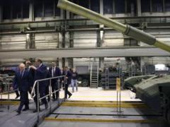 Крупнейший производитель танков РФ переводит часть работников на четырехдневную рабочую неделю
