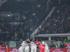 Como fans sharply criticized the idea of \u200b\u200bholding the match in Australia