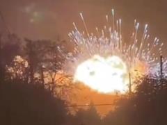 В Донецке взорвали склад боеприпасов - соцсети