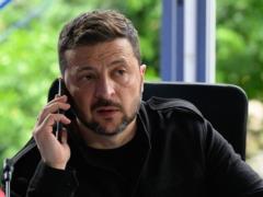Зеленский проводит разговор с лидерами Европы - СМИ