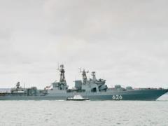 Британия перехватила российский военный корабль у своего побережья