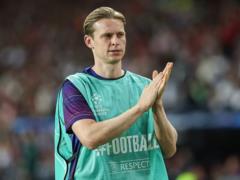 De Jong missed Barcelona training