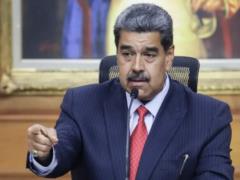 Мадуро обратился к Трампу на английском языке и призвал избежать войны