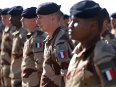 Во Франции заявили о готовности развернуть войска в Украине