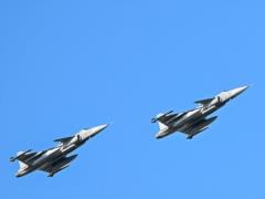 Украина получит 150 самолетов Gripen - Зеленский