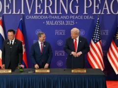 Лидеры Таиланда и Камбоджи в присутствии Трампа подписали соглашение о прекращении огня