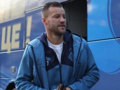 Yarmolenko plays at the forefront of Dynamo Kiev s attack in the match against Kryvbas