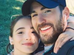 Крис Эванс и Альба Баптиста впервые стали родителями