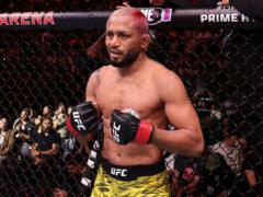 Боец UFC попал в ДТП: машина получила боковой удар