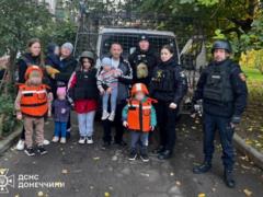 Названо количество эвакуированных с прифронтовых территорий за пять месяцев