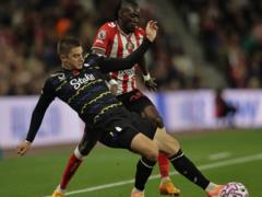 Everton and Mikolenko divorced from Sunderland