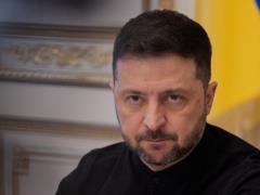 Орбан должен что-то предложить Украине, а не наоборот - Зеленский